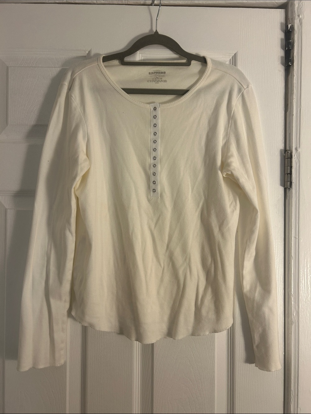 Express Cream Long-Sleeve Henley Tee